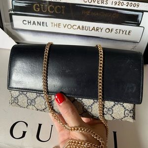 GUCCI GG Monogram Coated Canvas & Leather Large Wallet on Chain